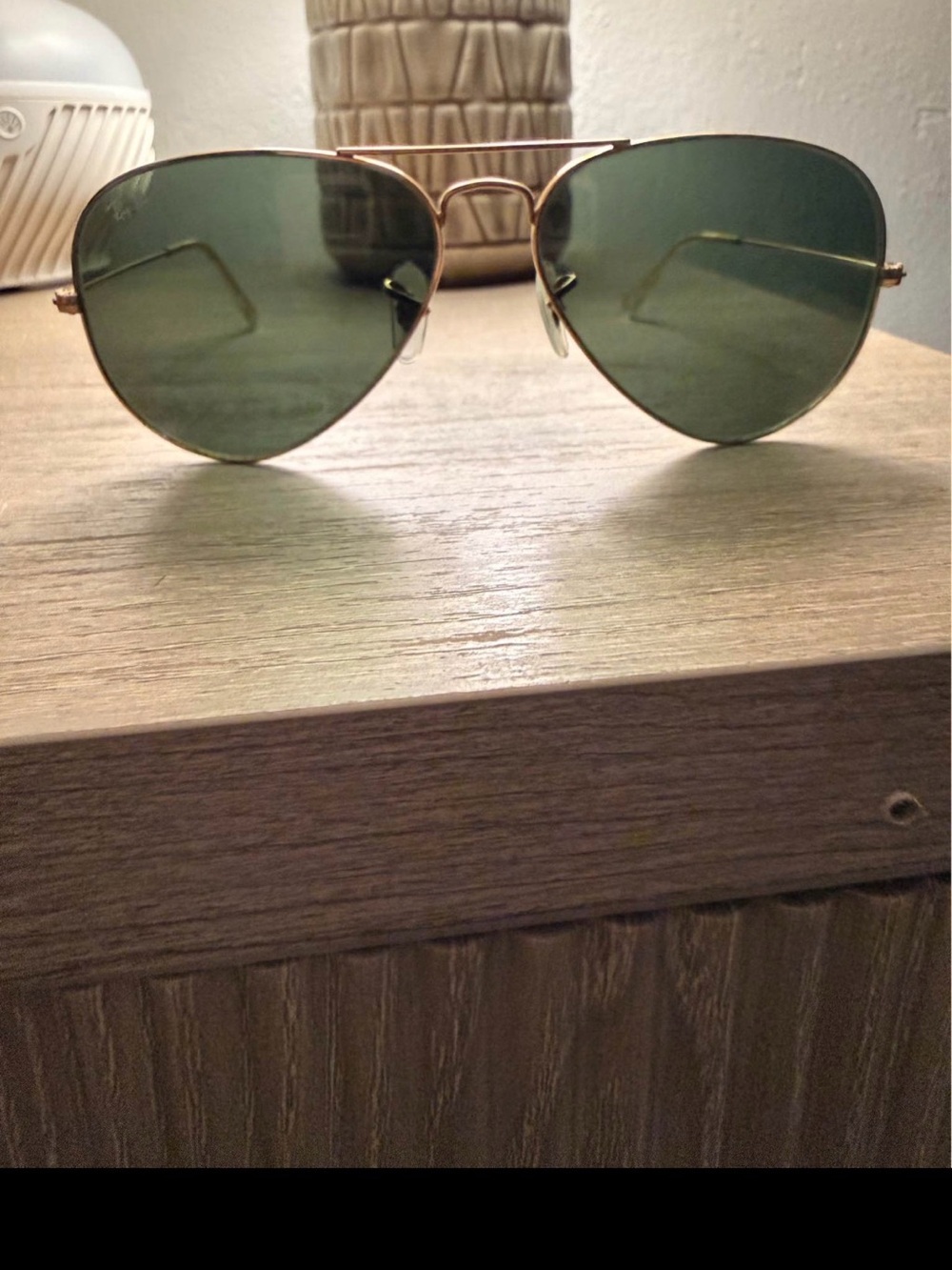 Ray-Ban Gold Aviator Sunglasses with Green Lenses